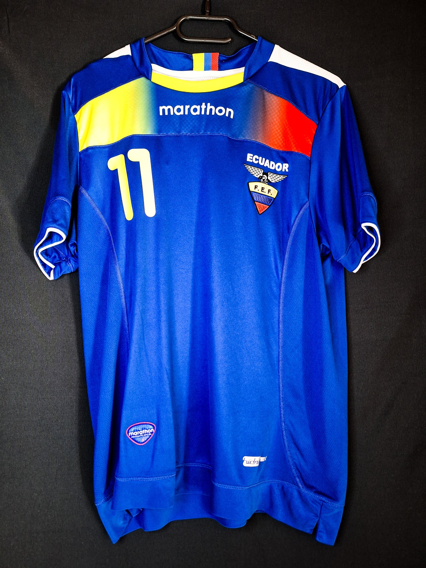 Tricou fotbal Ecuador 2013, Chuco Benitez, M