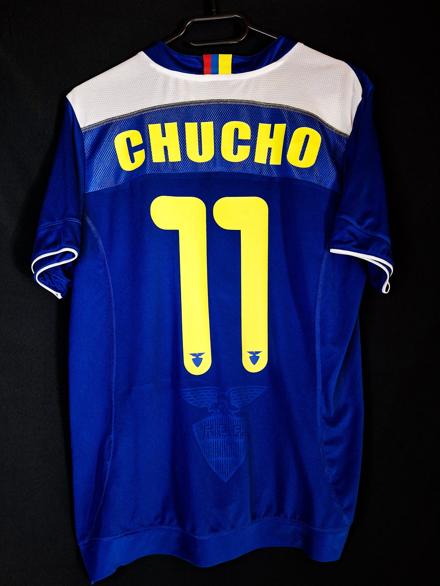 Tricou fotbal Ecuador 2013, Chuco Benitez, M