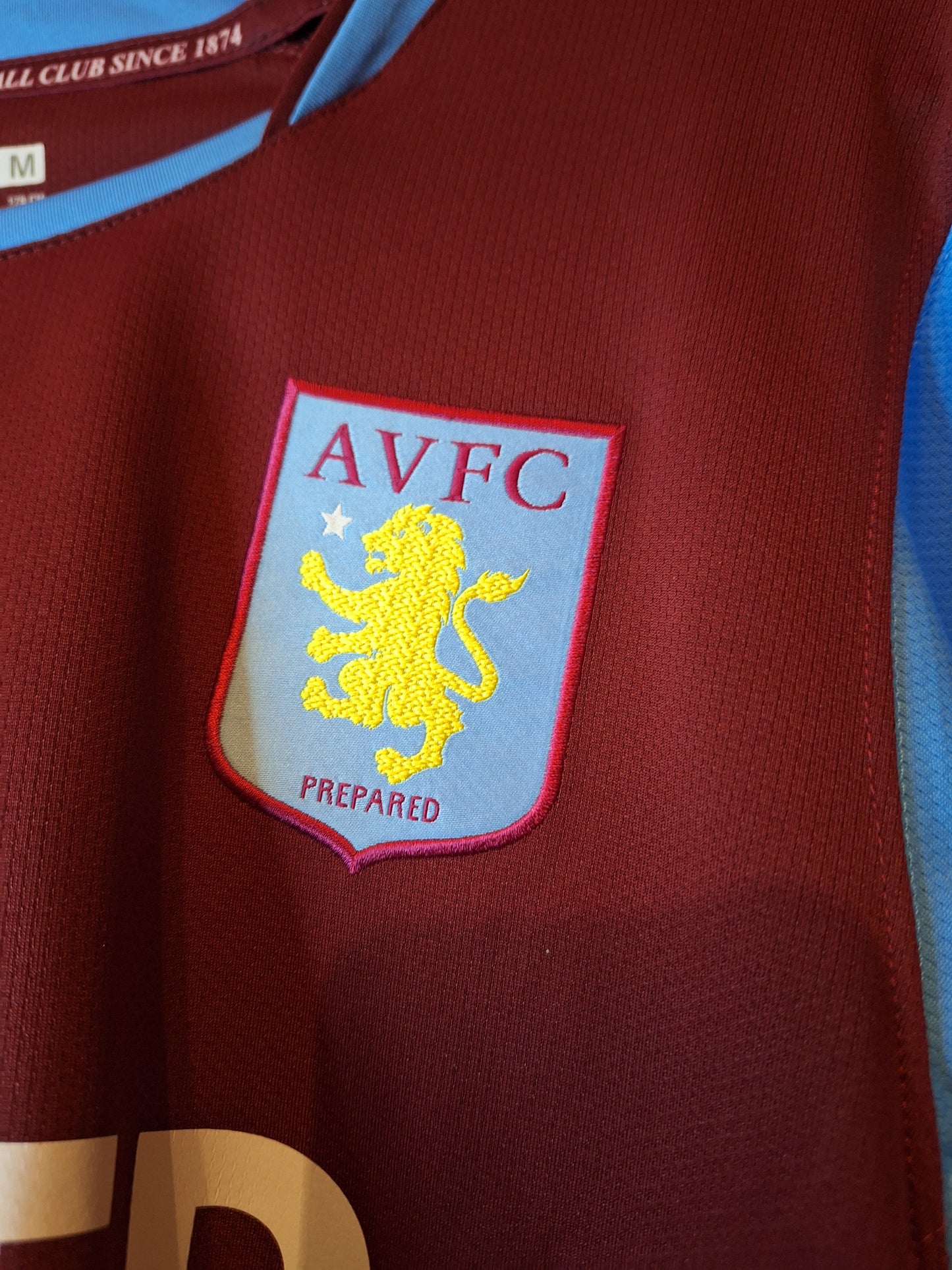 Tricou fotbal Aston Villa 2007-2008, player issue, Young 7, M