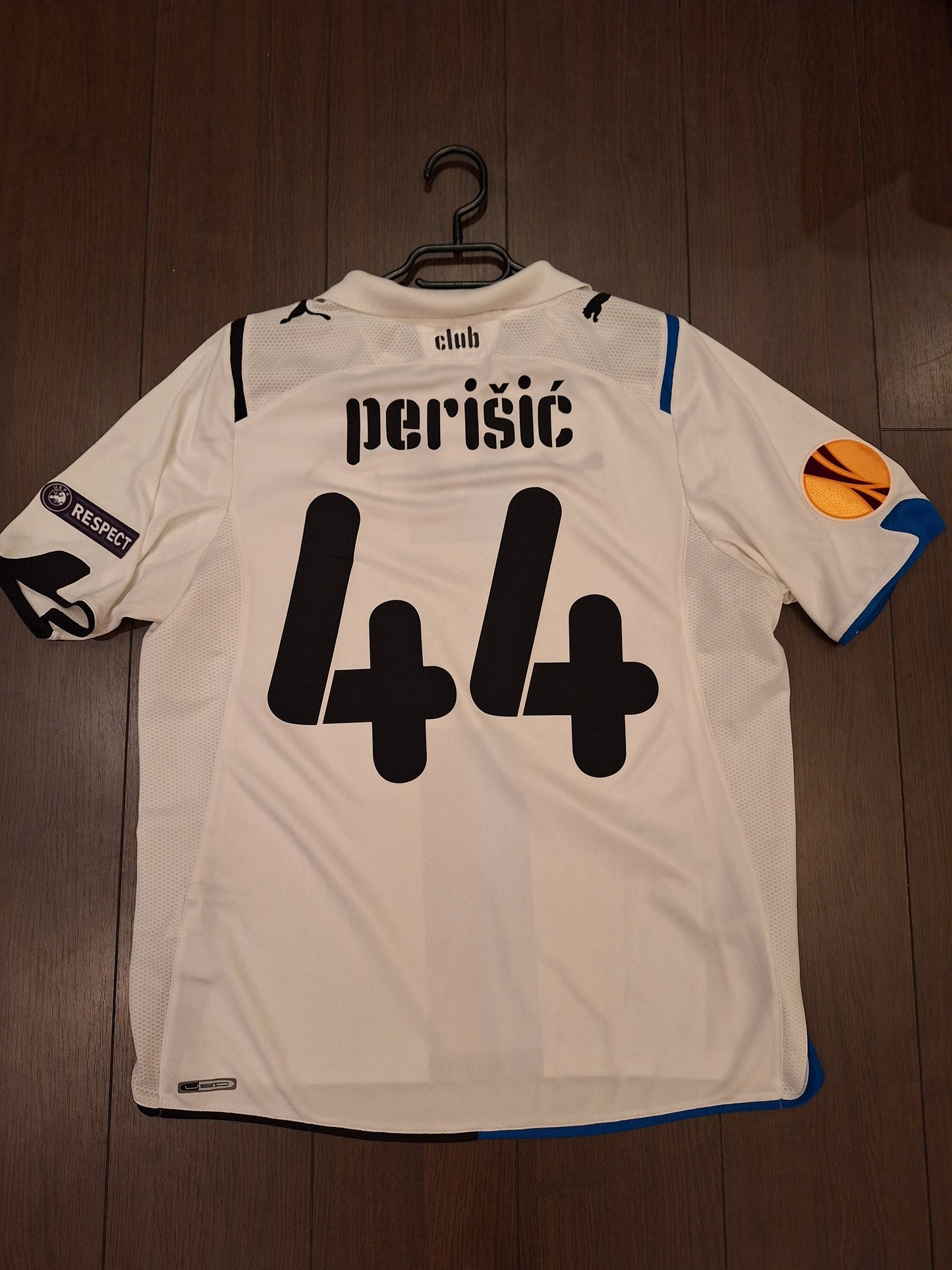 Tricou fotbal FC Brugges 2009-2010, Perisic 44, M
