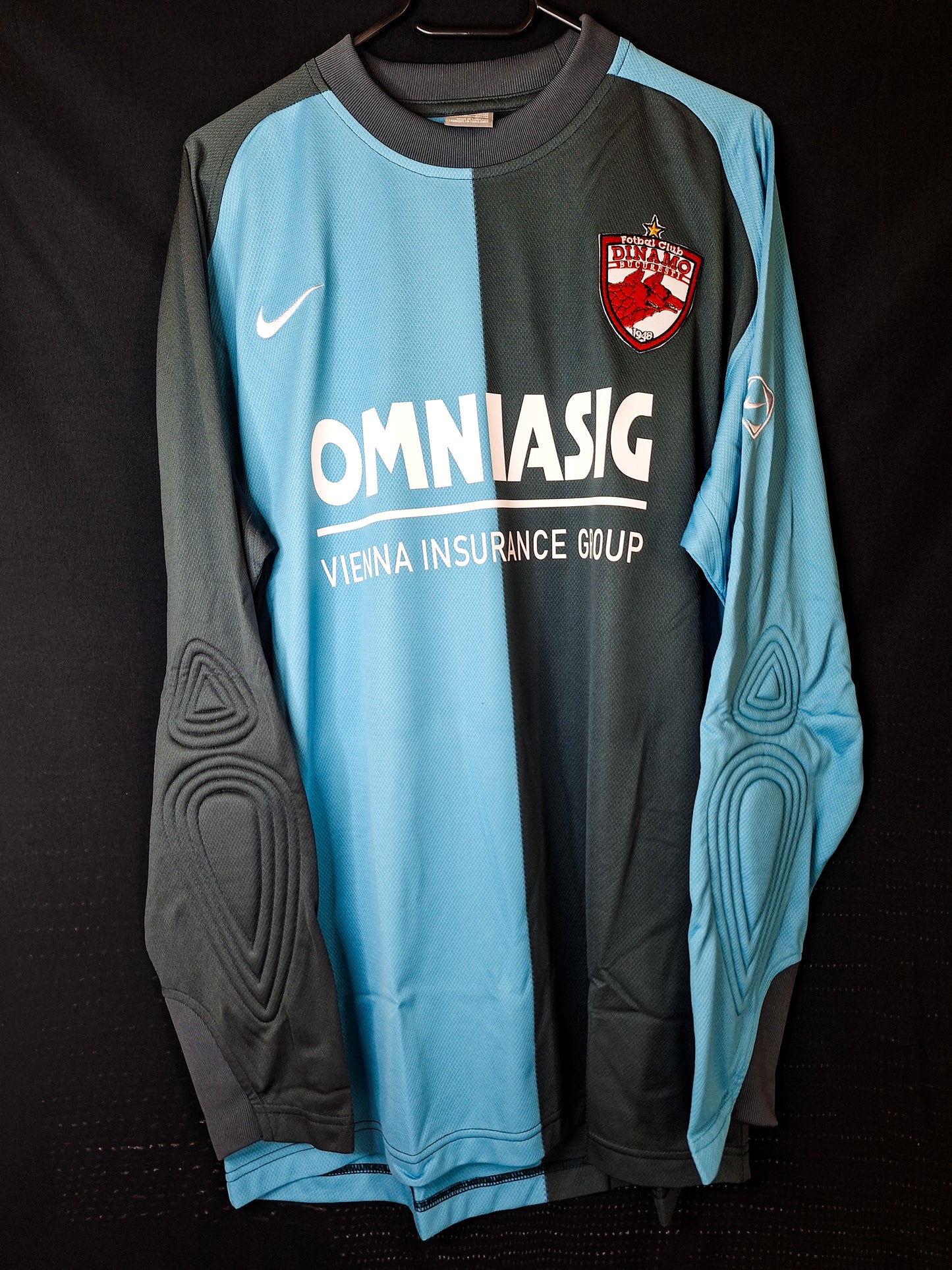 Tricou fotbal portar Dinamo, Lobont 1, L