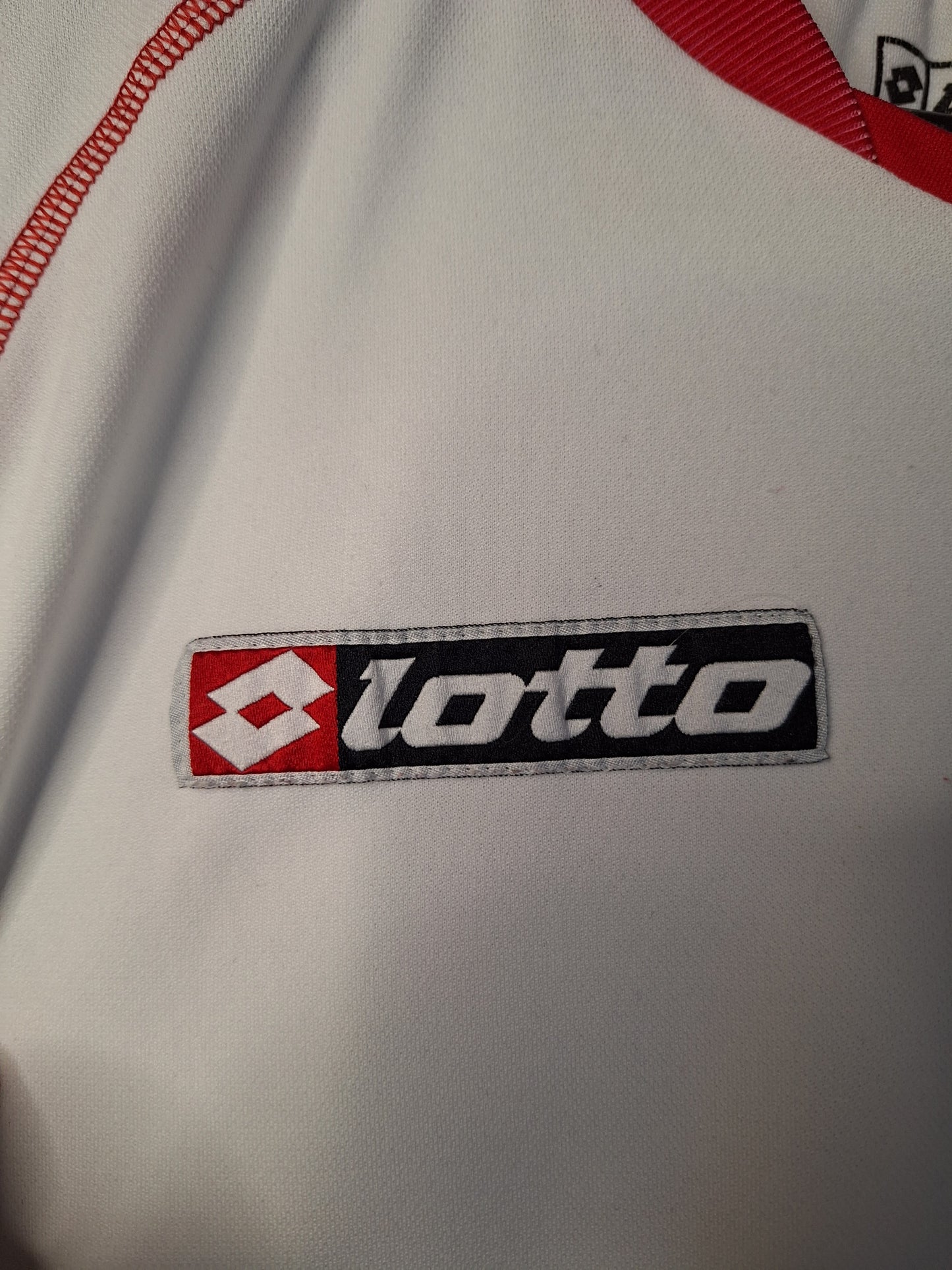 Tricou fotbal Dinamo 2004-2006, Niculescu 9, L