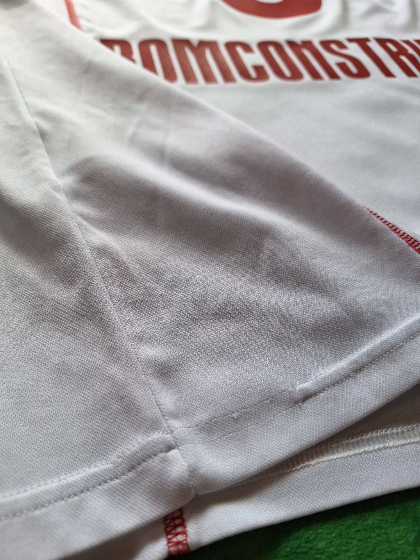Tricou fotbal Dinamo 2004-2006, Niculescu 9, L