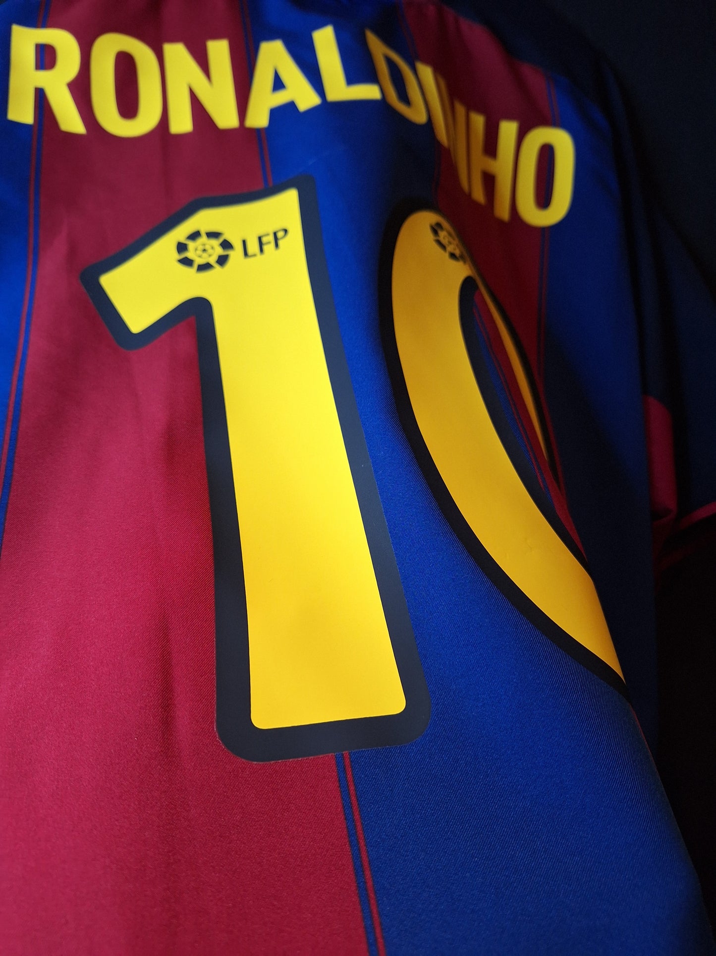 Tricou fotbal Barcelona 2003 2004, Ronaldinho 10, L