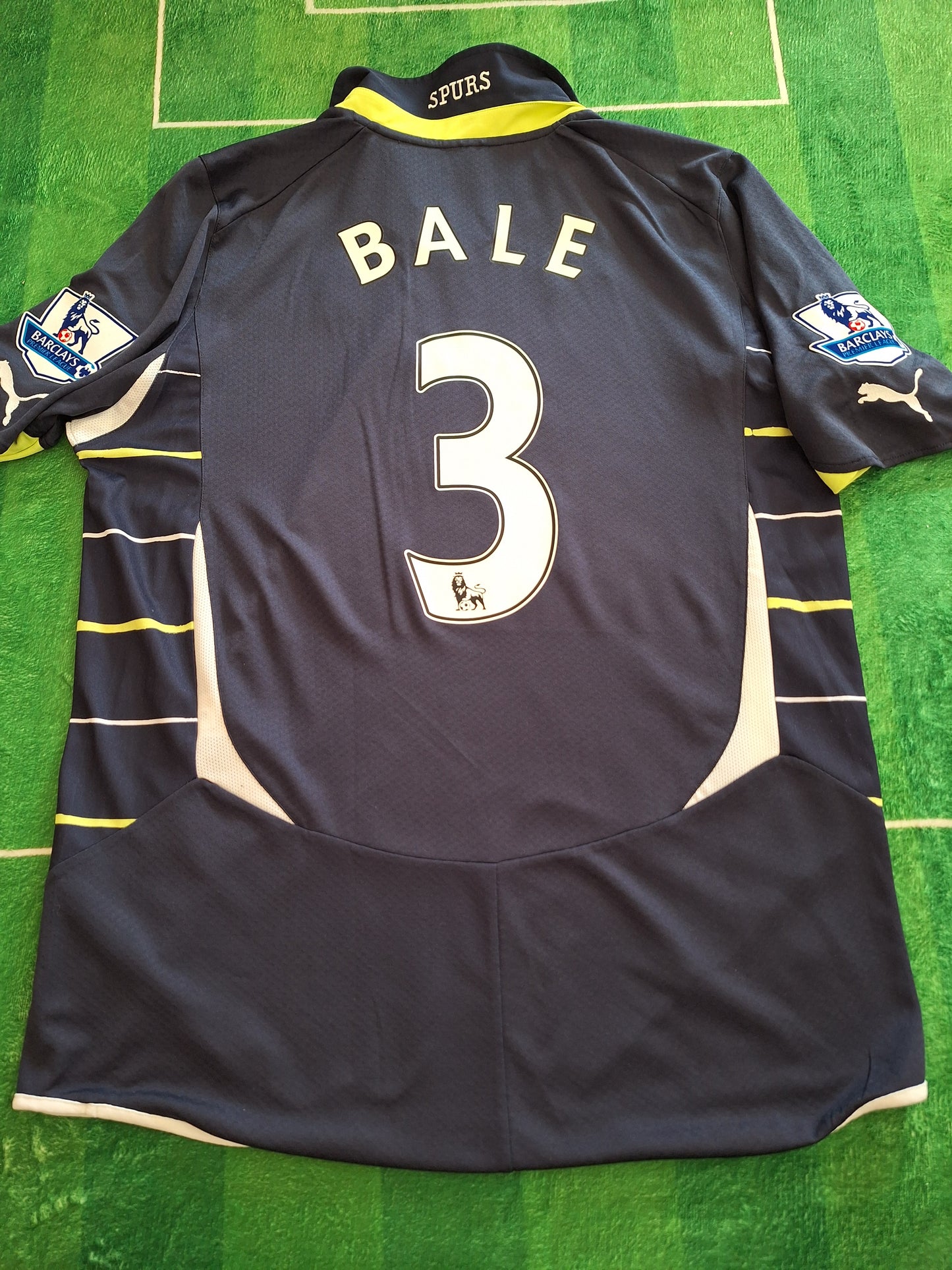 Tricou fotbal Tottenham 2010-2011, Gareth Bale 3, XL