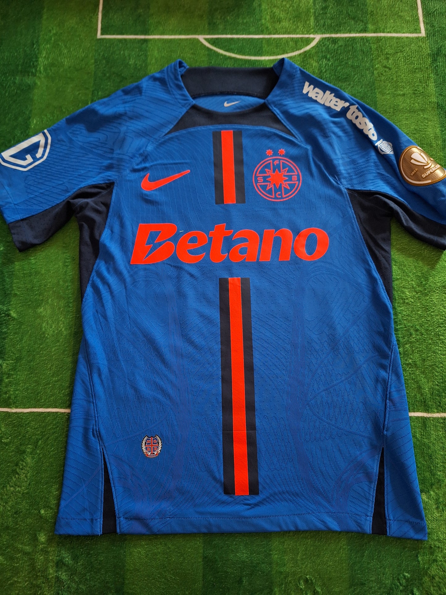 Tricou fotbal de joc FCSB 2024-2025, Ngezana 30, M
