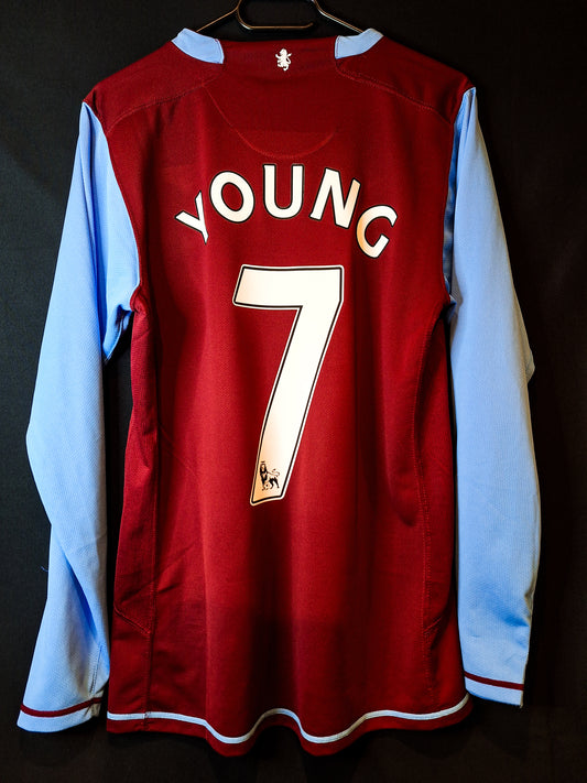 Tricou fotbal Aston Villa 2007-2008, player issue, Young 7, M