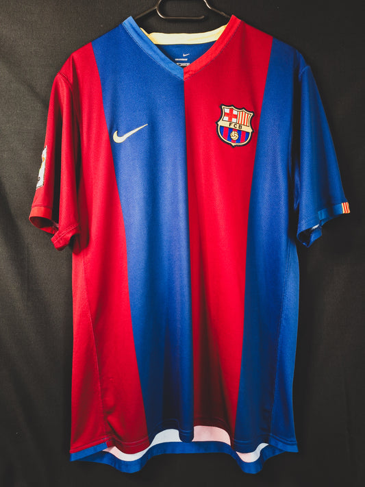 Tricou fotbal Barcelona 2006-2007, Ronaldinho 10, L