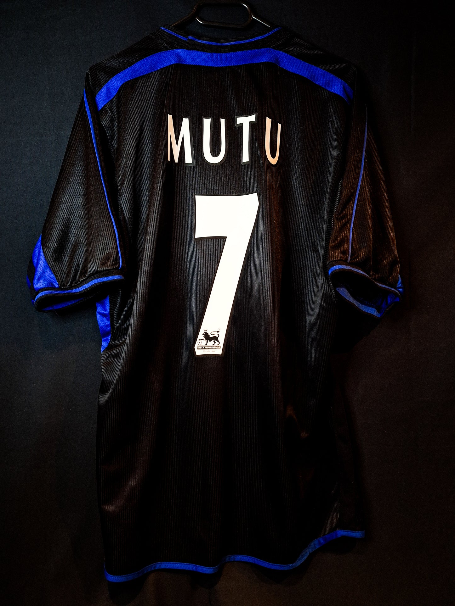 Tricou fotbal Chelsea 2003-2004, Mutu 7, L