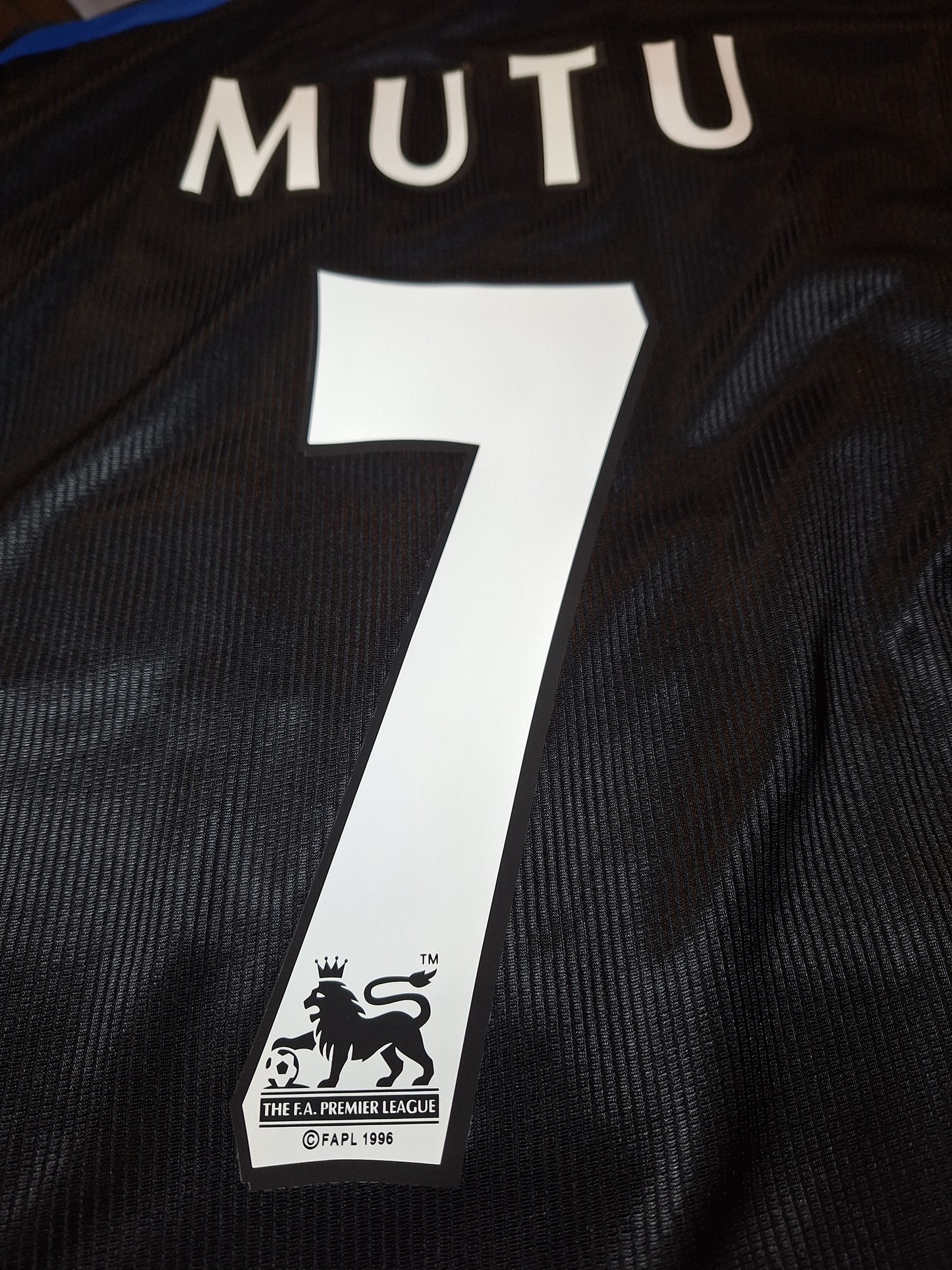 Tricou fotbal Chelsea 2003-2004, Mutu 7, L