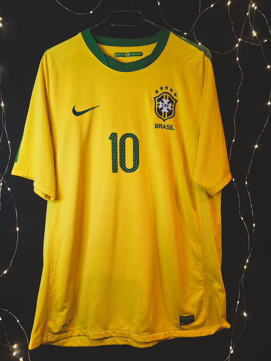 Brazil 2010-2011 home shirt, Kaka 10, L