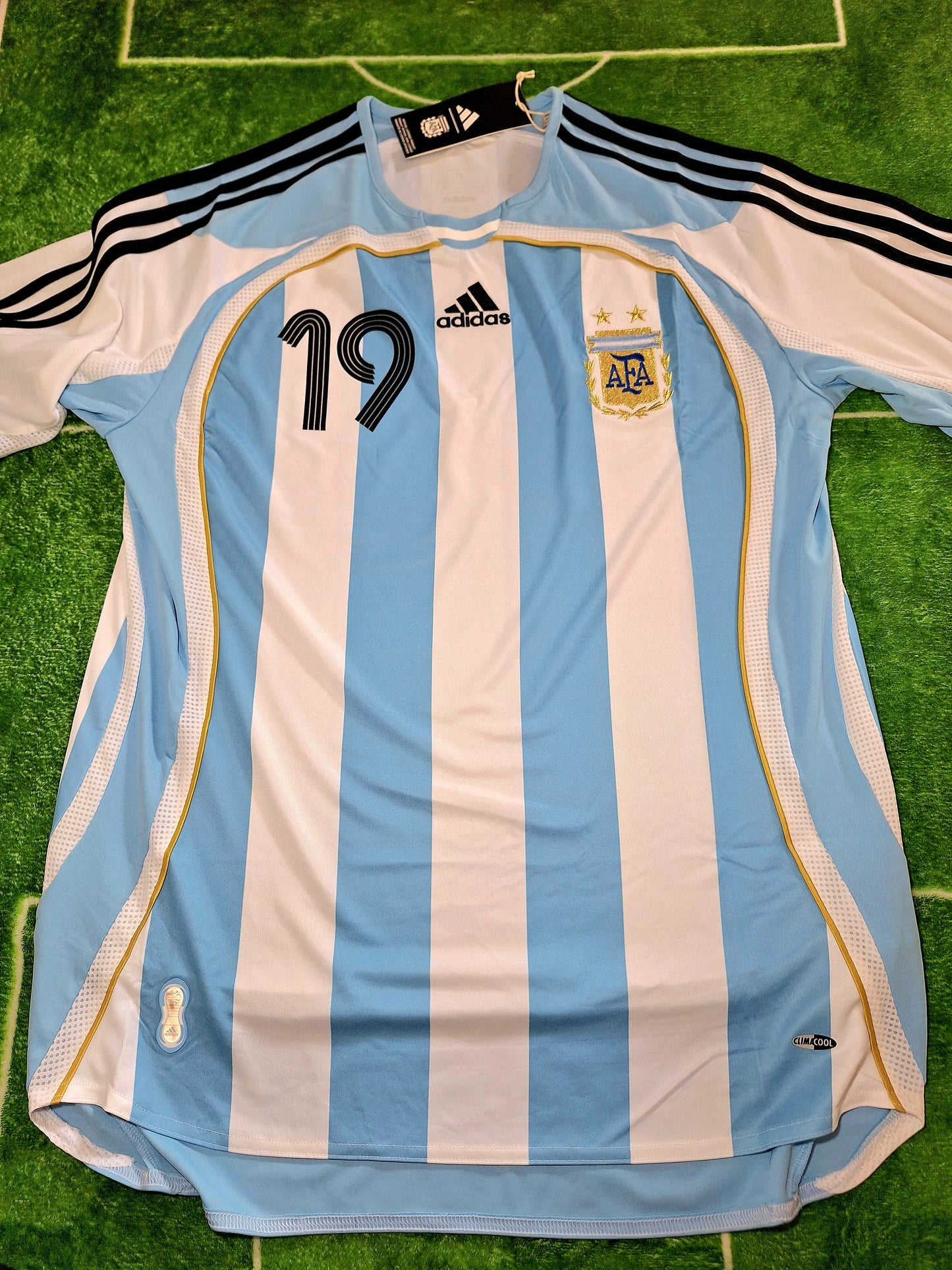 Argentina 2006 home shirt, Messi 19, M