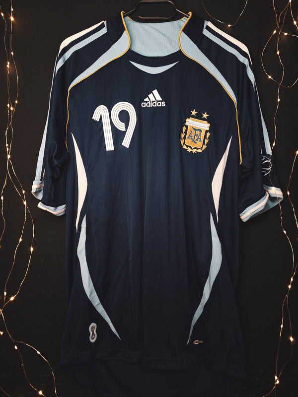Tricou de fotbal Argentina 2006 deplasare, Messi 19, M