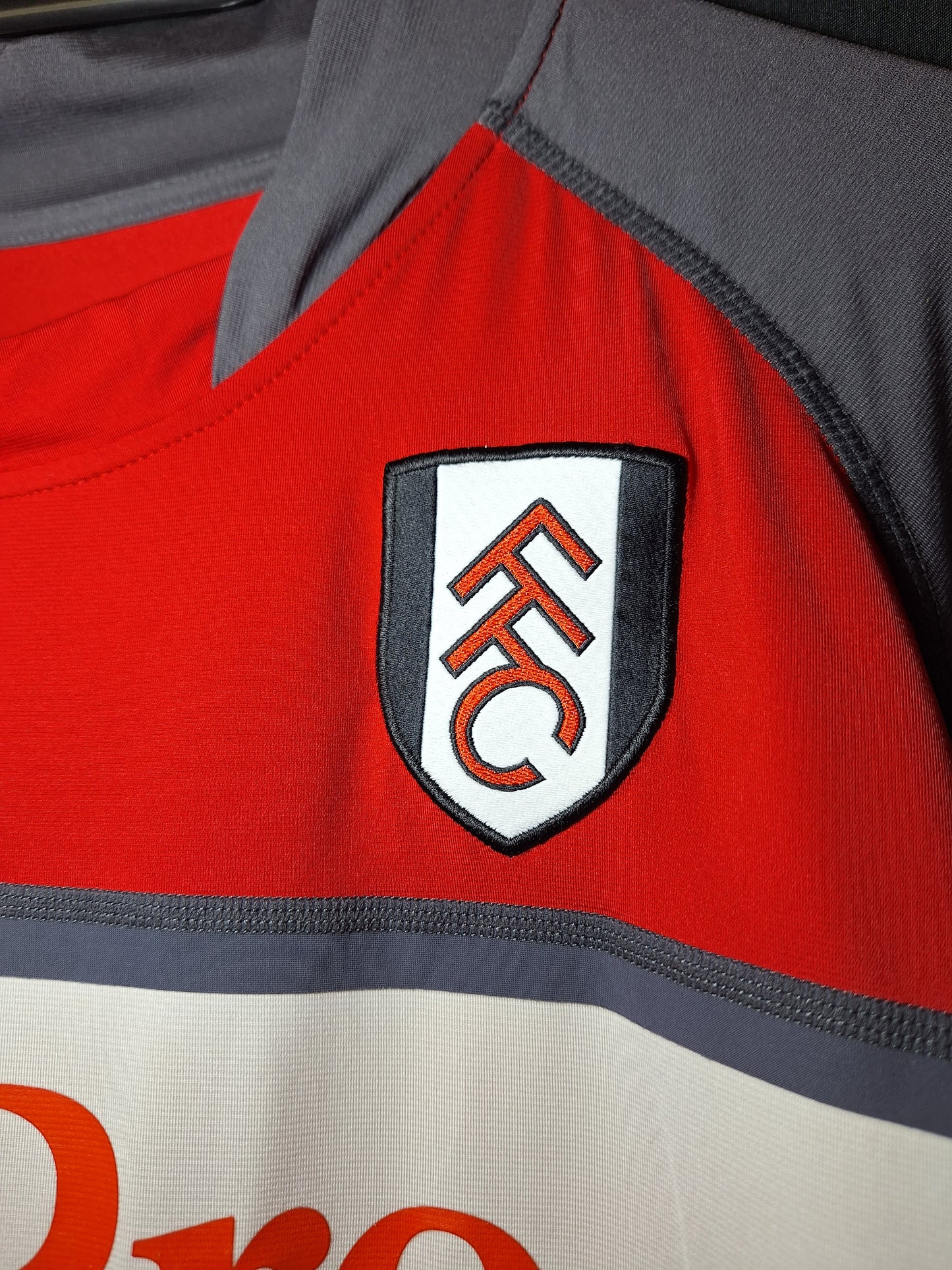 Fulham 2010-2011 away shirt, Bobby Zamora, L