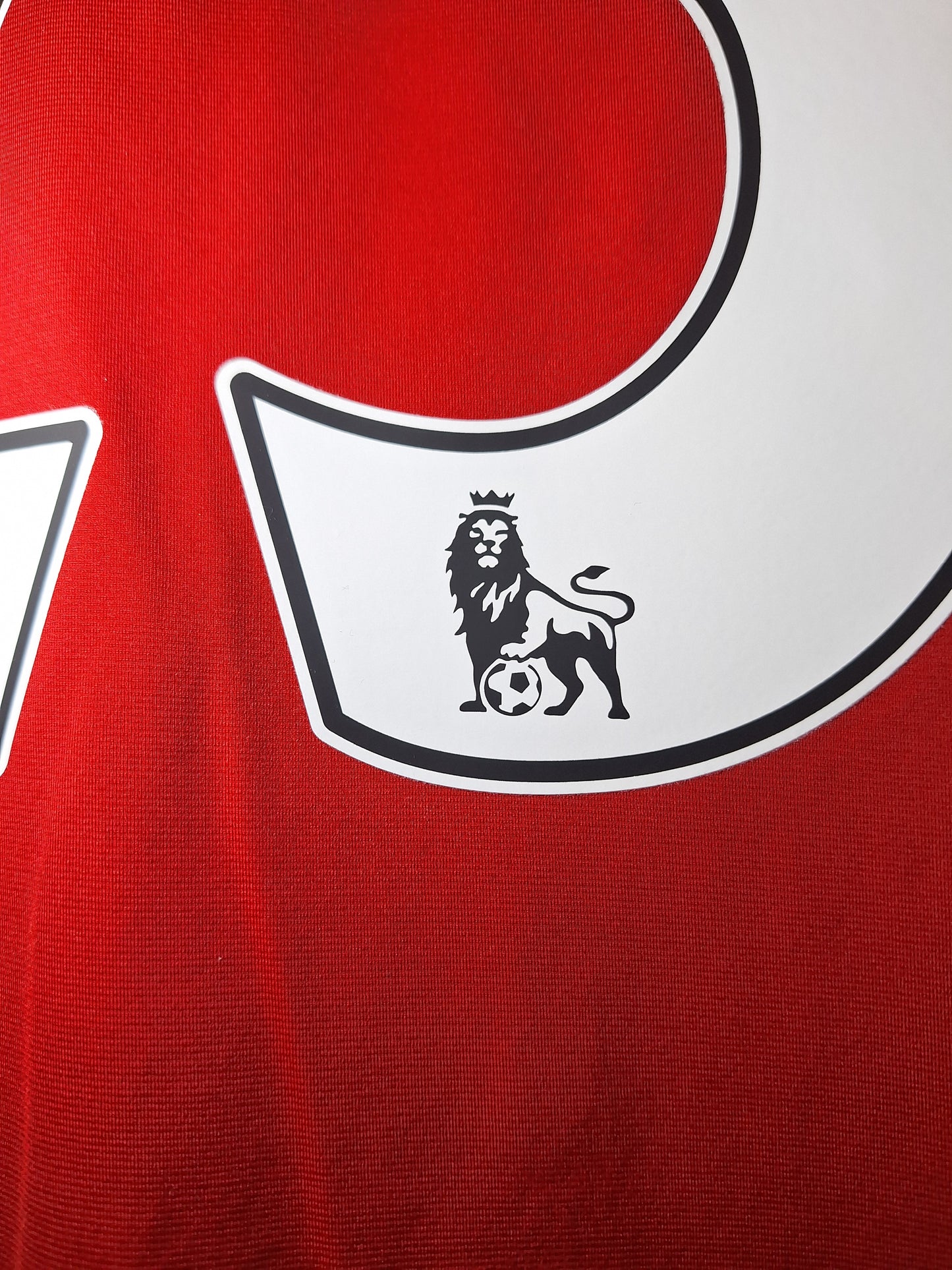 Fulham 2010-2011 away shirt, Bobby Zamora, L