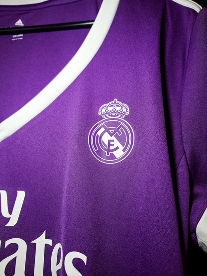 Real Madrid women's 2016-2017 away shirt, XL