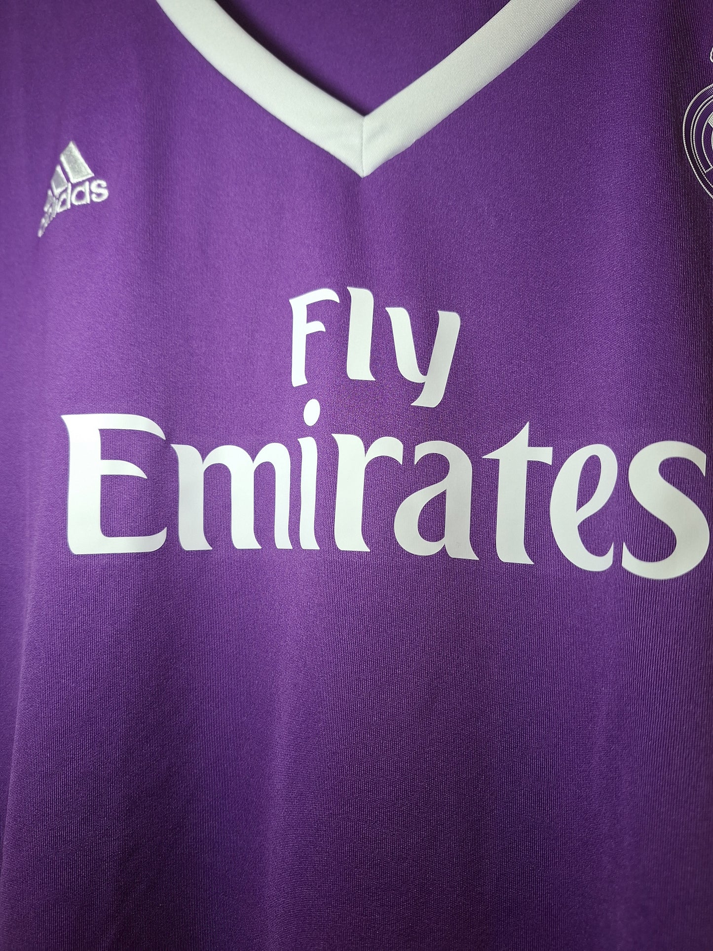 Real Madrid women's 2016-2017 away shirt, XL