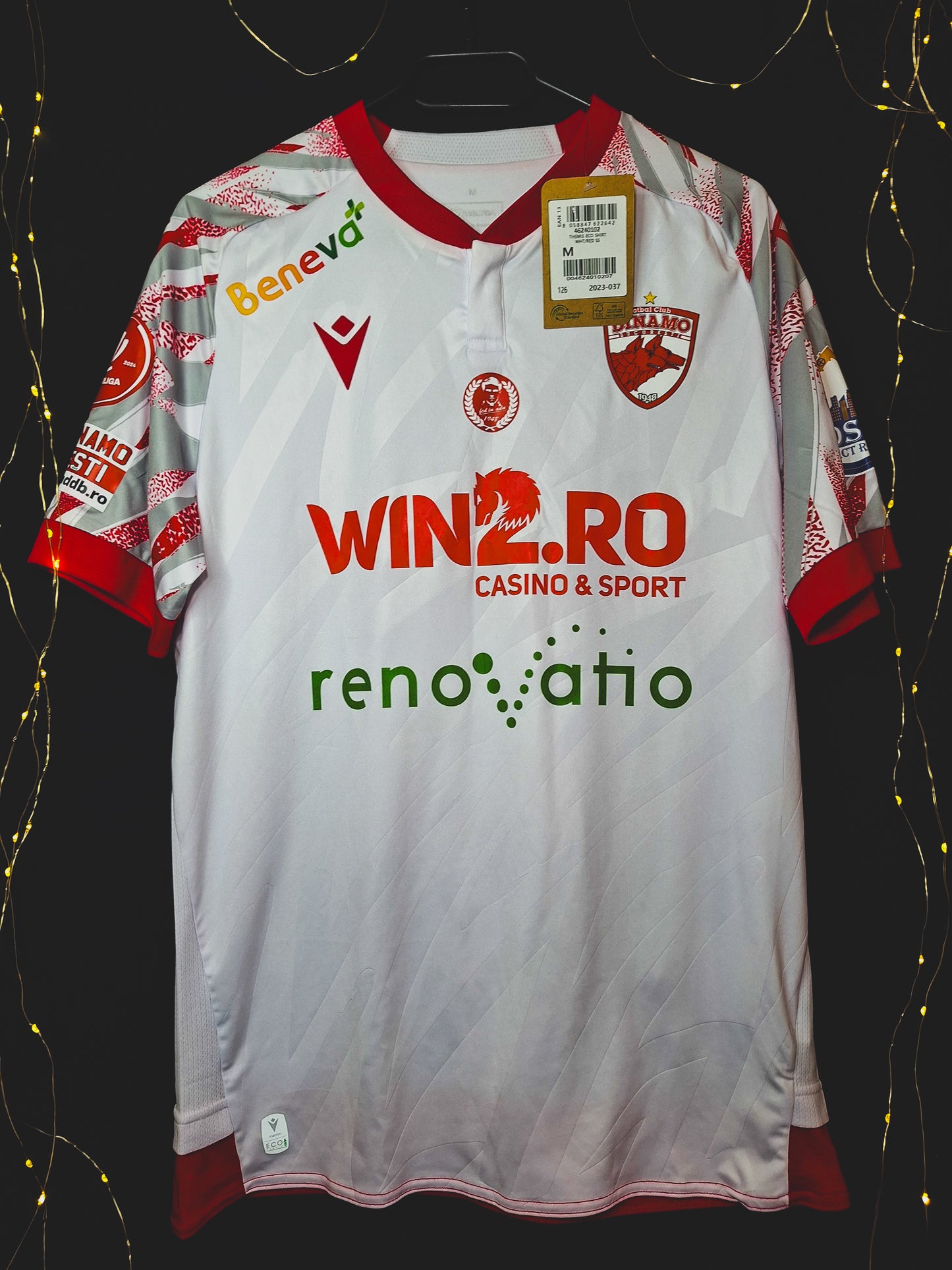 Dinamo Bucharest 2023-2024 football shirt, Niculescu 9, M