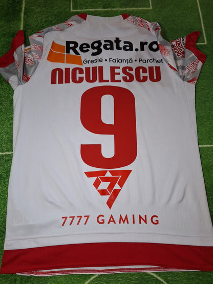 Dinamo Bucharest 2023-2024 football shirt, Niculescu 9, M