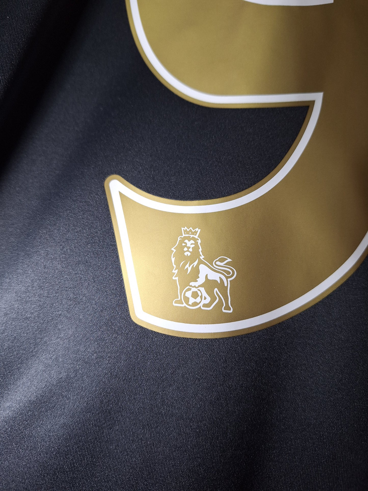 Liverpool 2009-2010 away shirt, Torres 9, L
