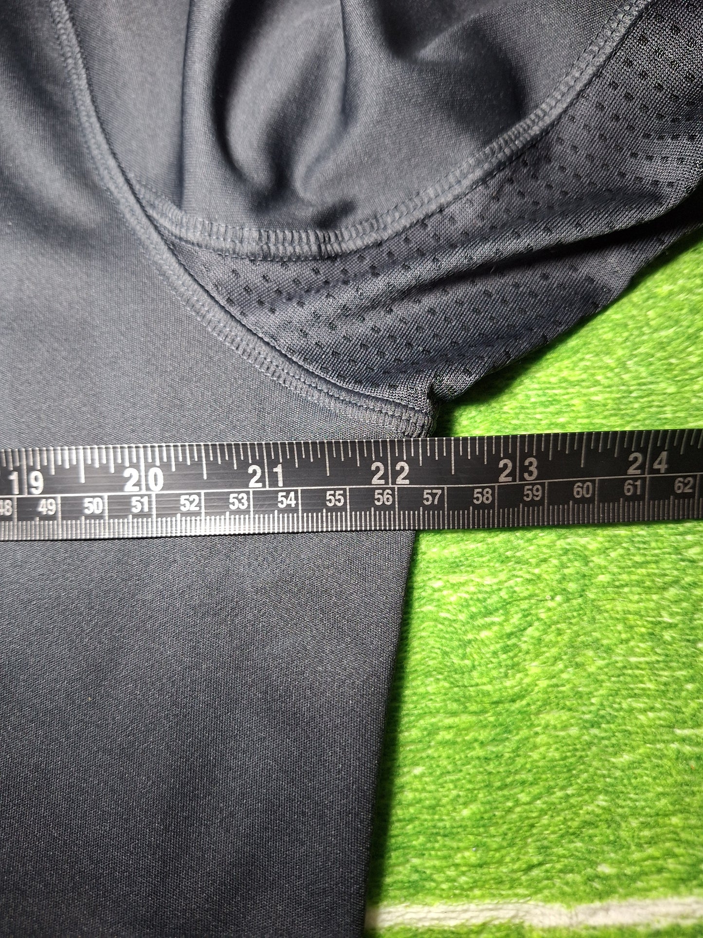 Liverpool 2009-2010 away shirt, Torres 9, L