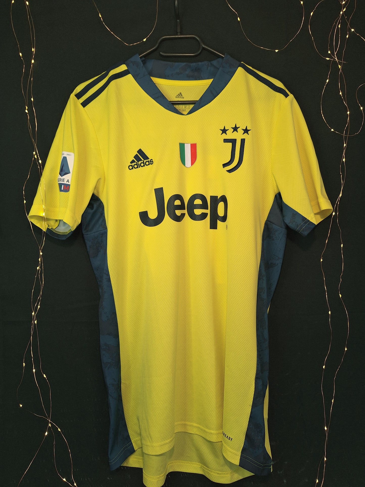 Juventus 2020-2021 goalkeeper shirt, Buffon 77, M
