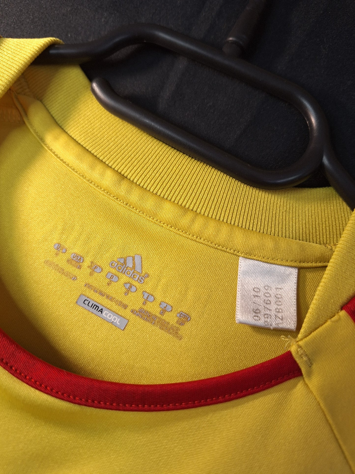 Tricou de fotbal România 2010-2012, Mutu 10, S