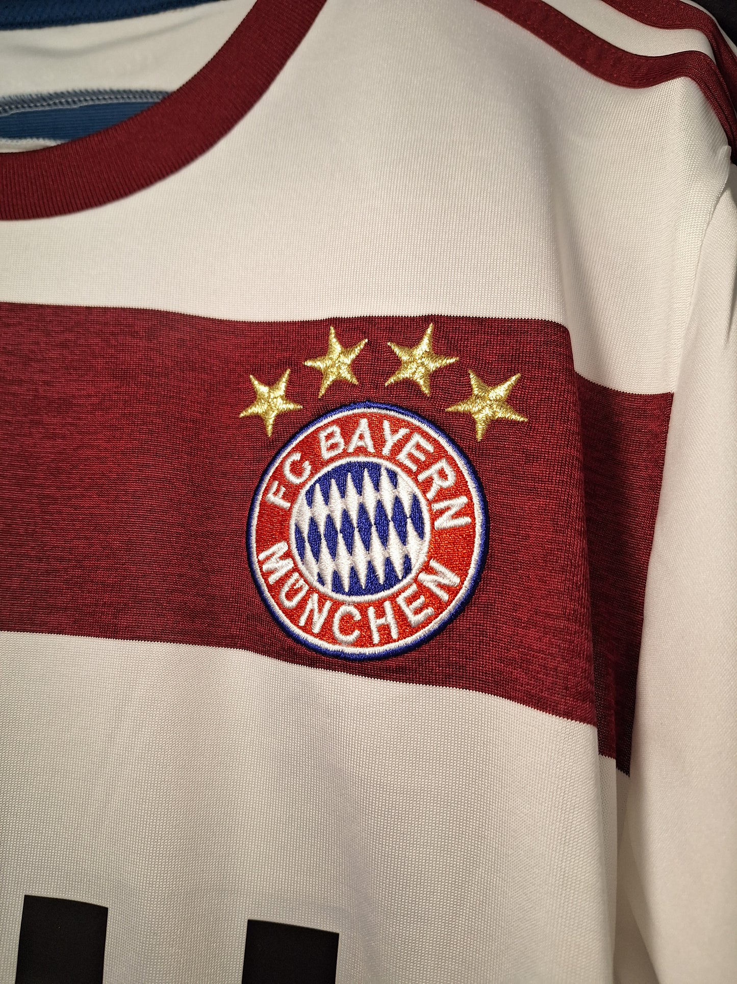 Bayern Munich away shirt 2014-2015, Muller 25, L