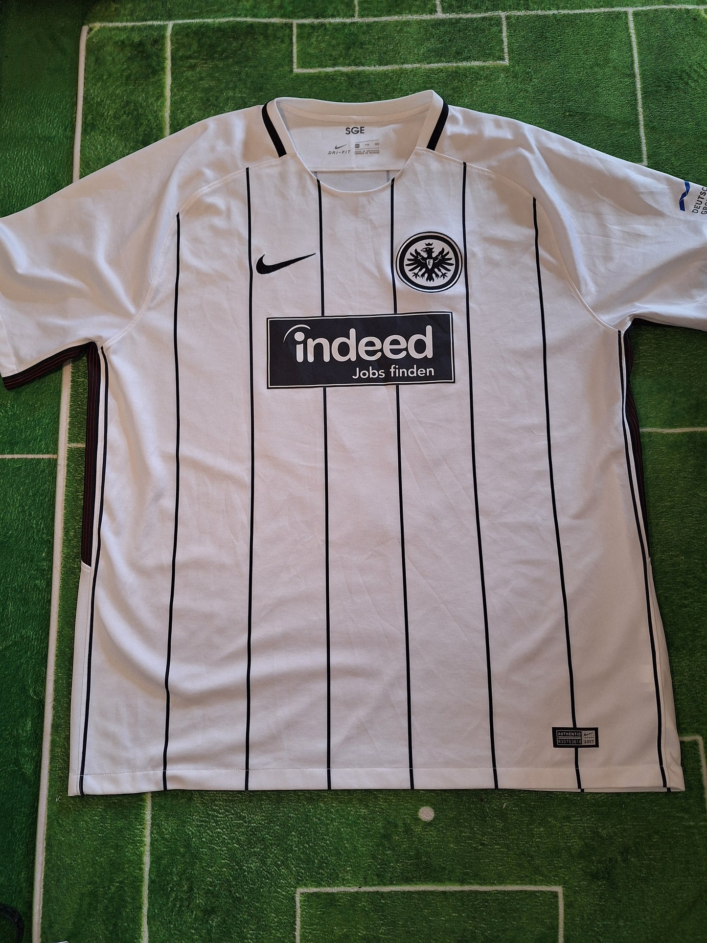 Tricou de fotbal Eintracht Frankfurt 2017-2018 acasă, Fabian 10, XXL
