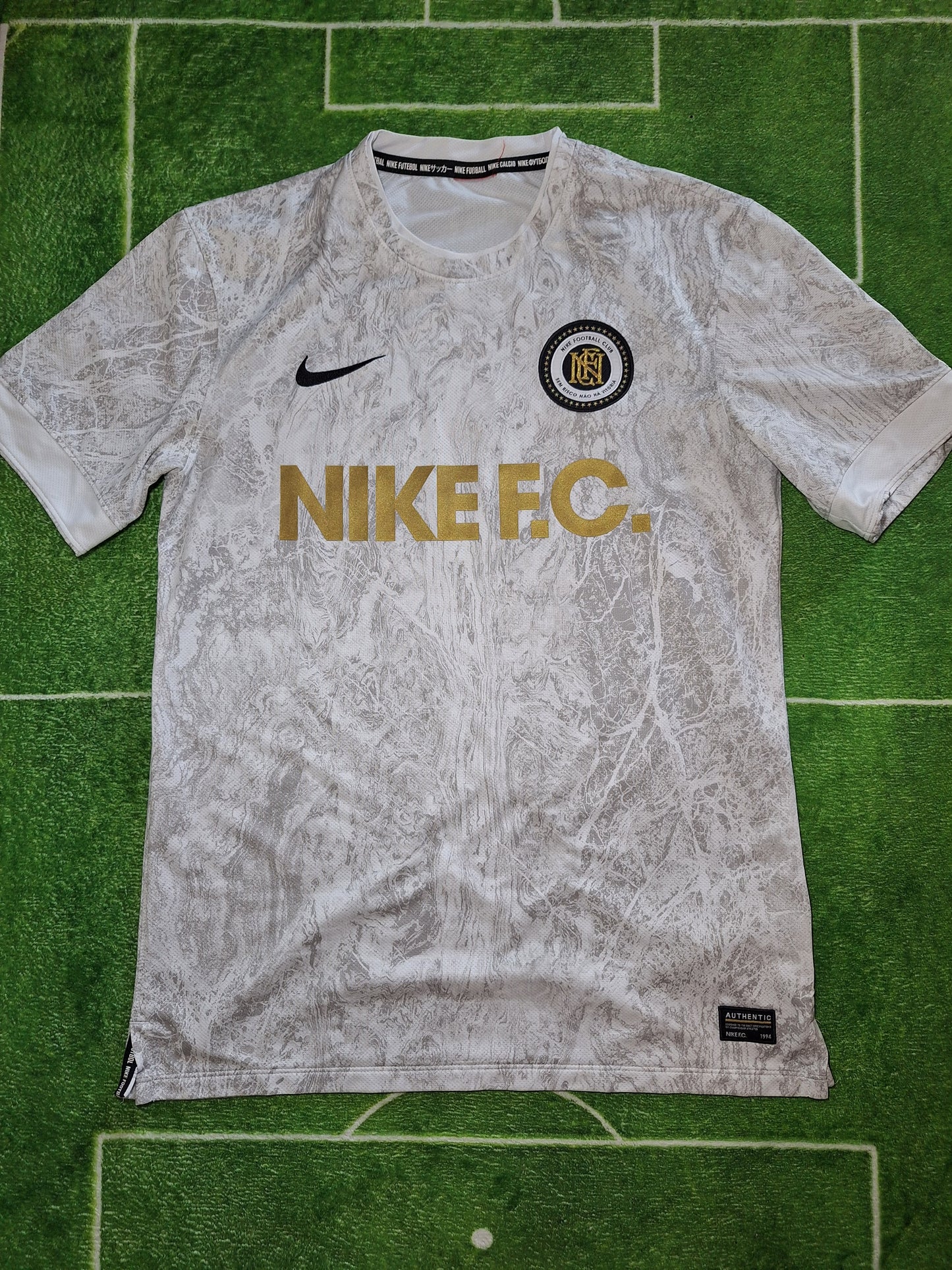 Marble white/gold Nike FC shirt 2018, M