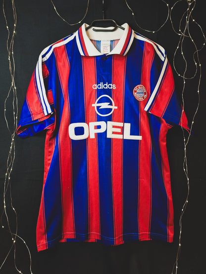 Bayern Munich 1995-1997 home shirt, M