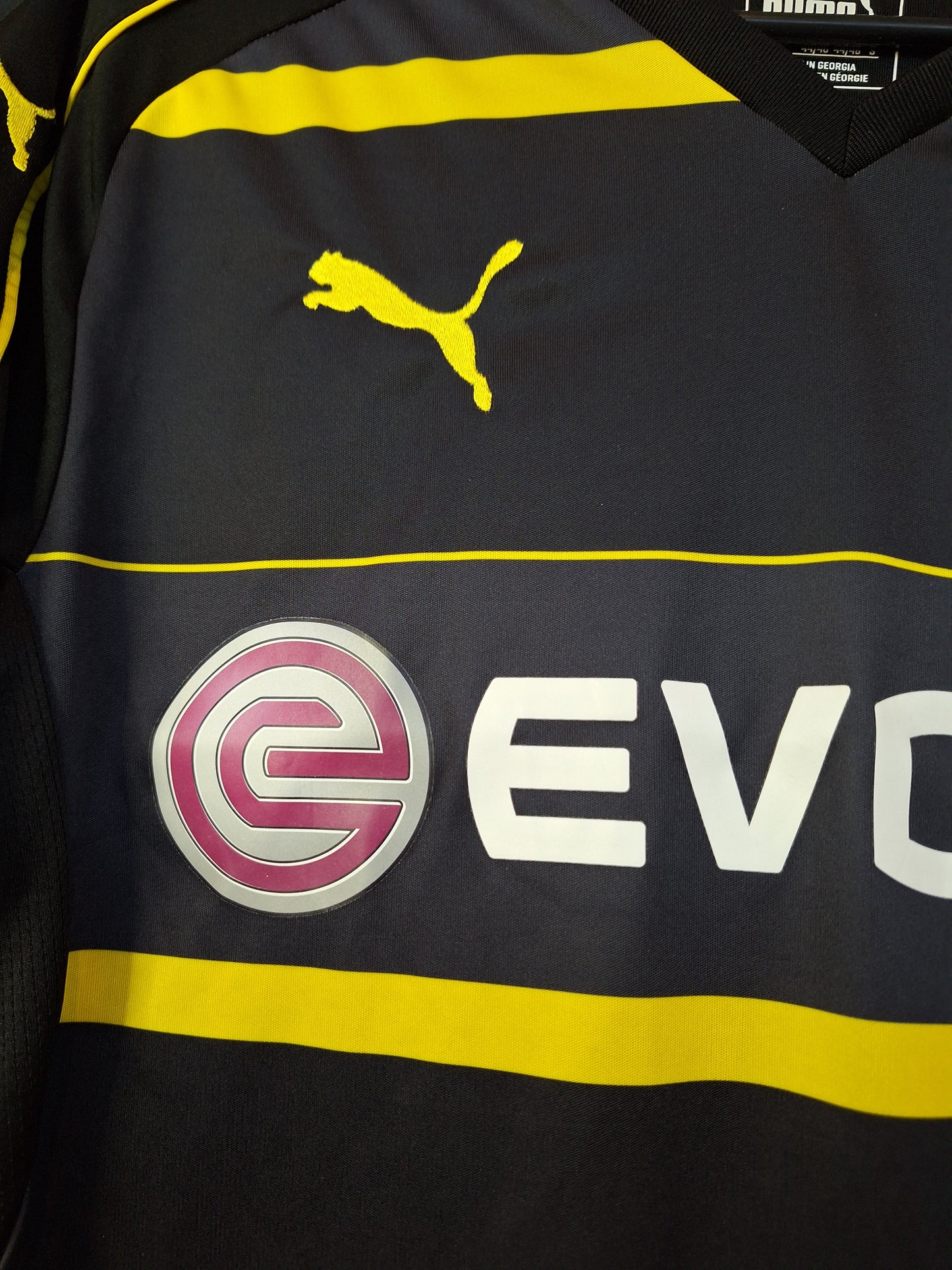 Borussia Dortmund 2016-2017 away shirt, Emre Mor 9, S/M