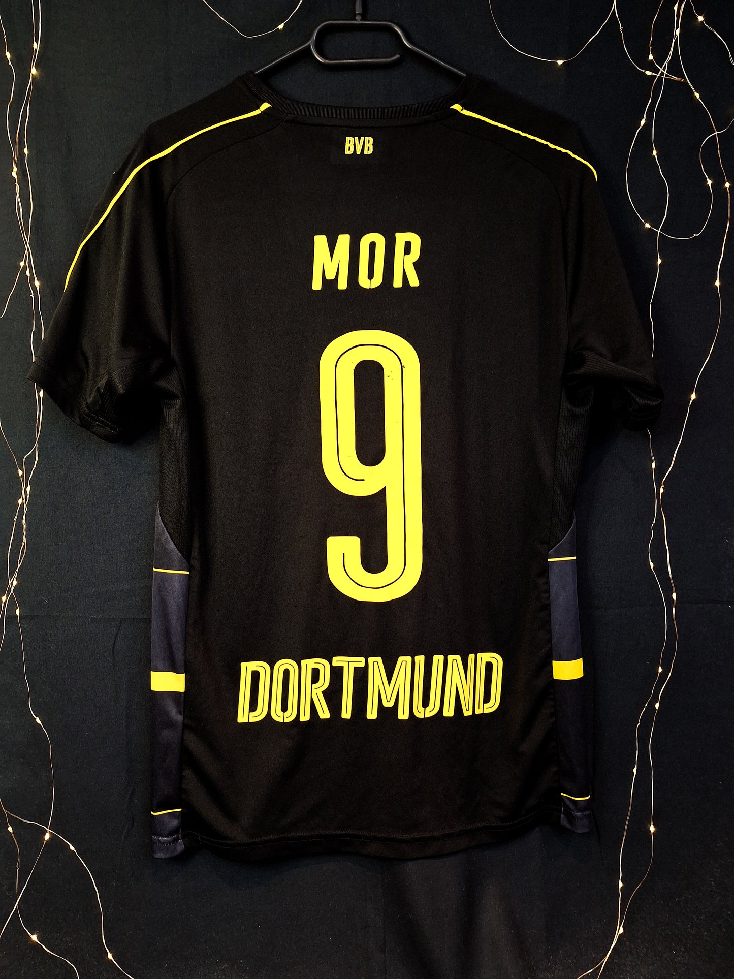 Borussia Dortmund 2016-2017 away shirt, Emre Mor 9, S/M