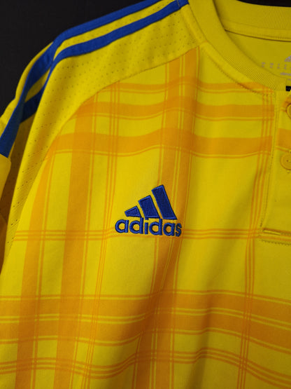 Ukraine 2016 home shirt, XL