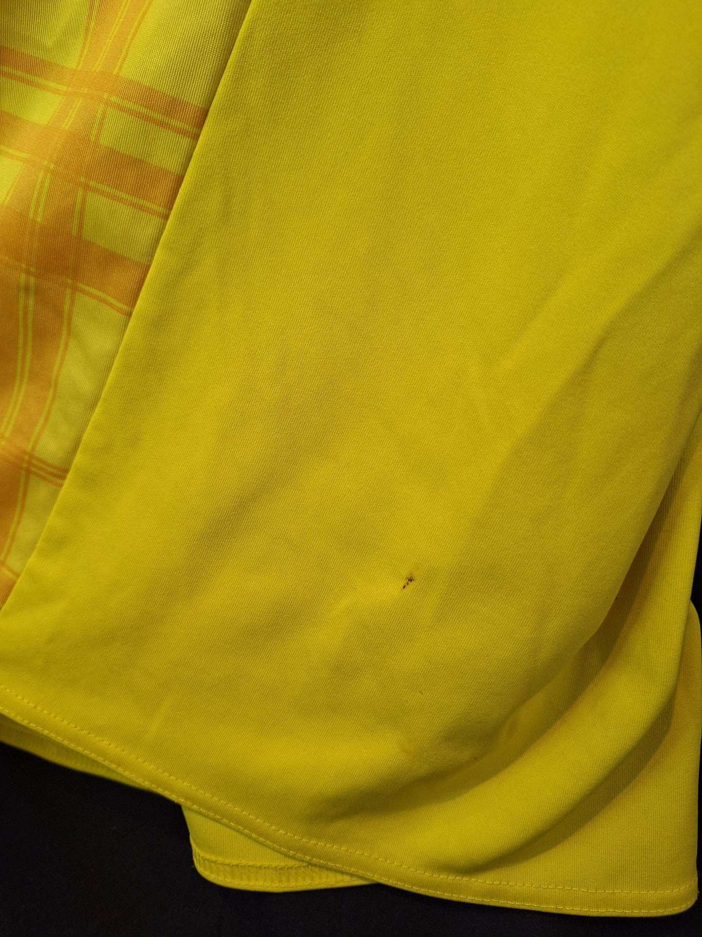 Ukraine 2016 home shirt, XL
