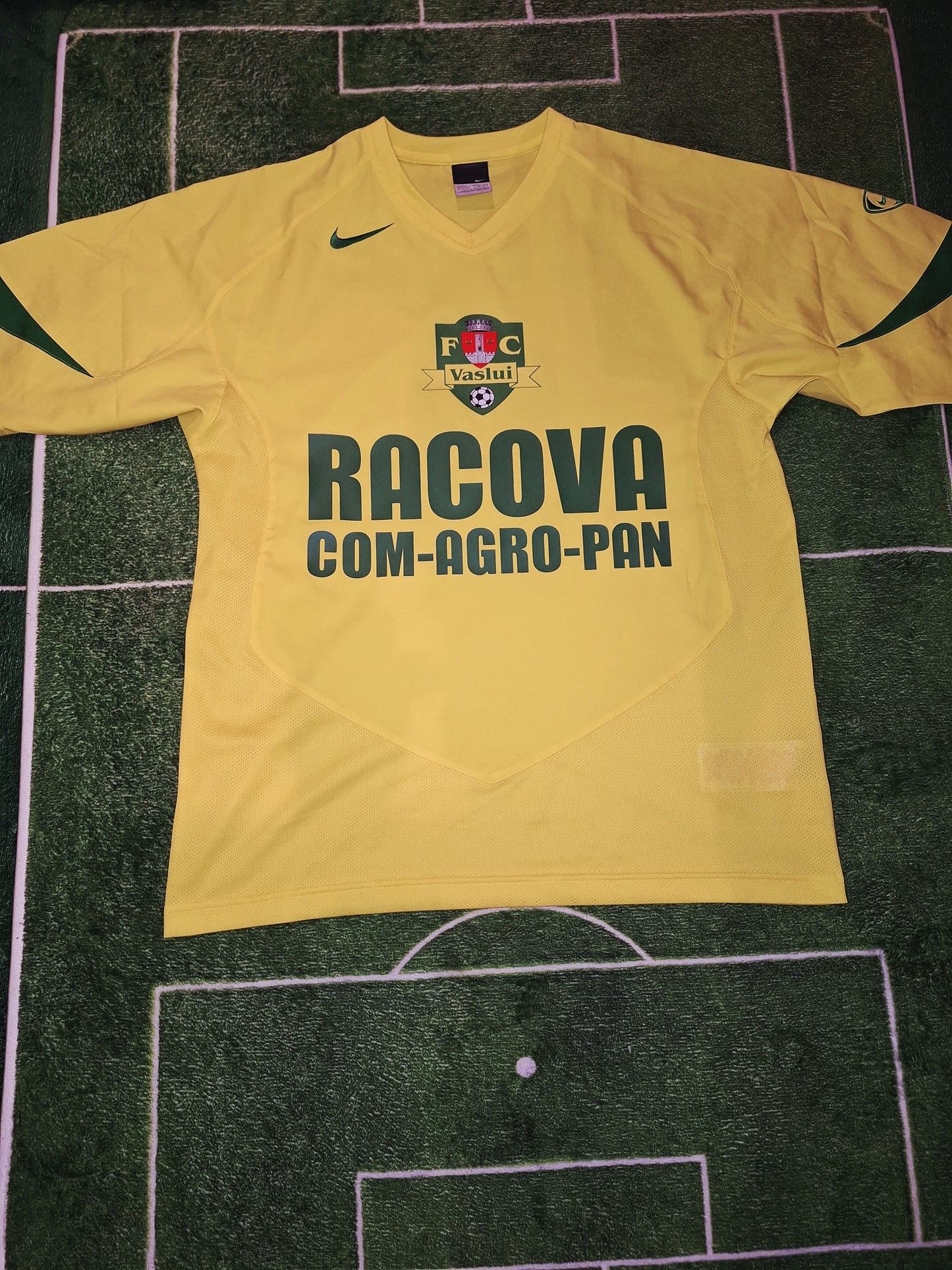 FC Vaslui shirt 2005-2006, Vali Badea 9, M