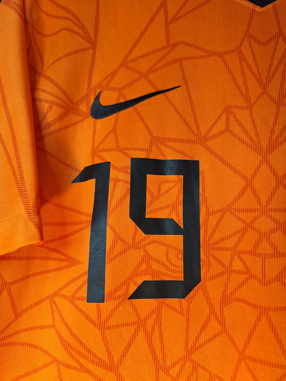 Netherlands 2020 shirt, Weghorst 19, M