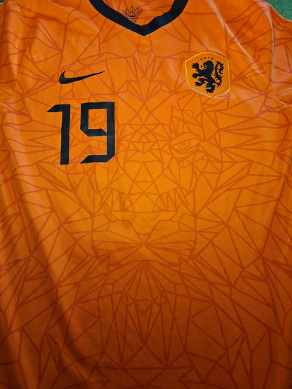 Netherlands 2020 shirt, Weghorst 19, M