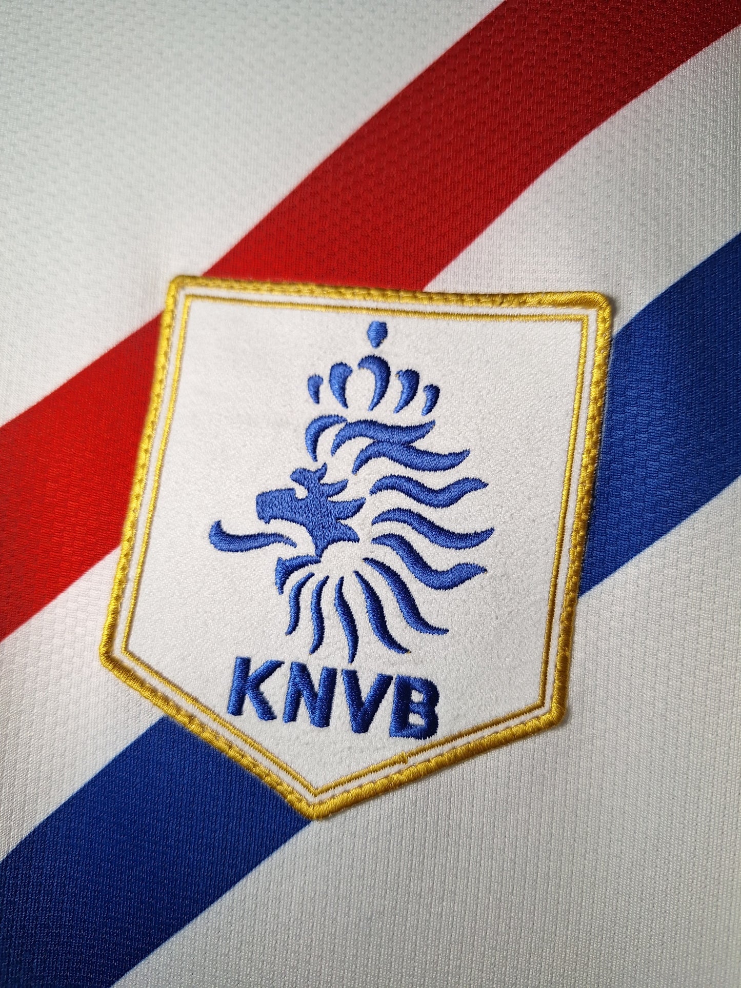Netherlands 2006 away shirt, Sneijder 20, M (with autograph)
