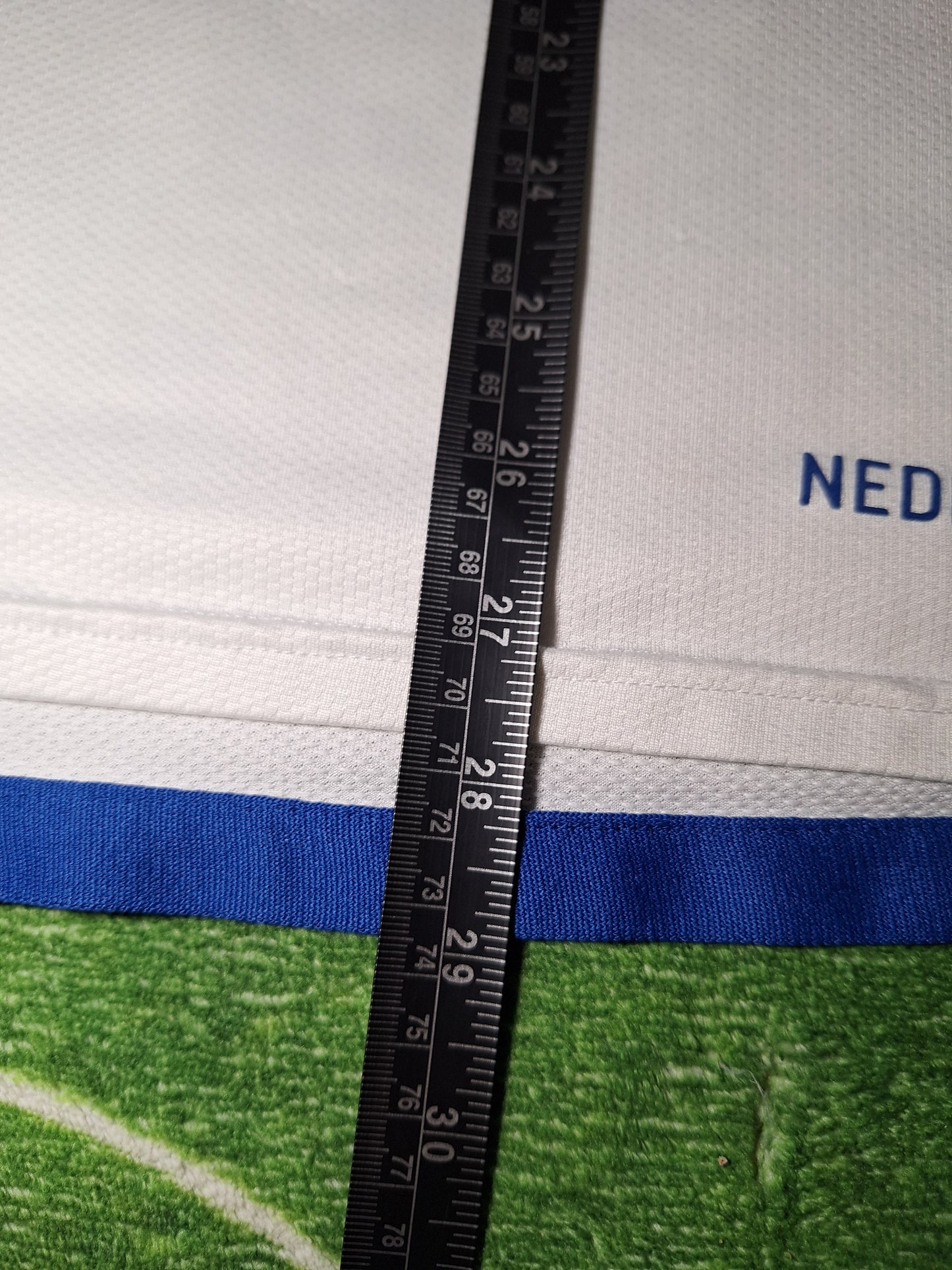 Netherlands 2006 away shirt, Sneijder 20, M (with autograph)