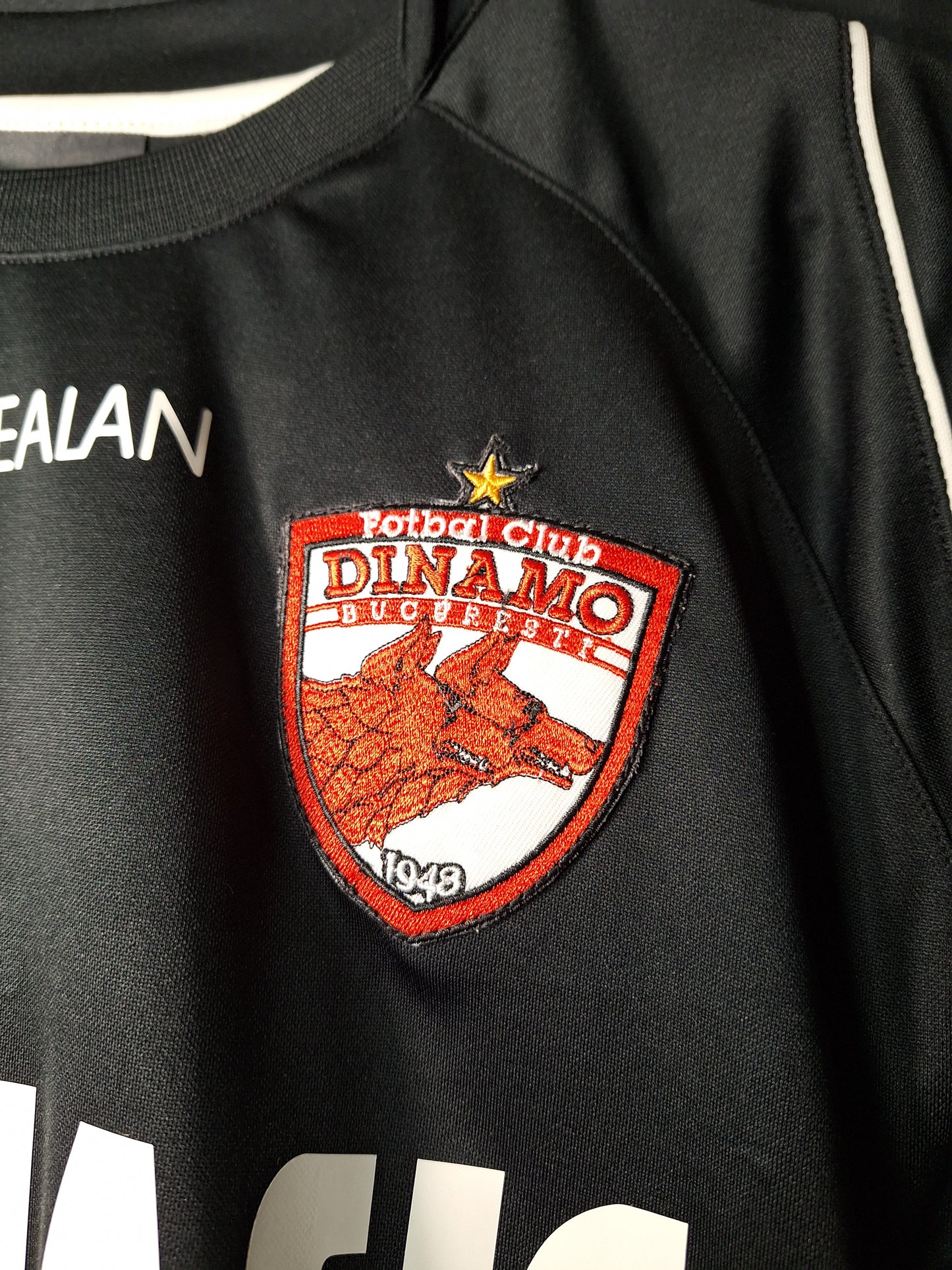 Tricou fotbal Dinamo, Niculescu 9, M