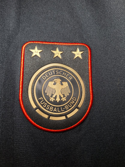 Germany 2010 away shirt, Ozil 8, XL