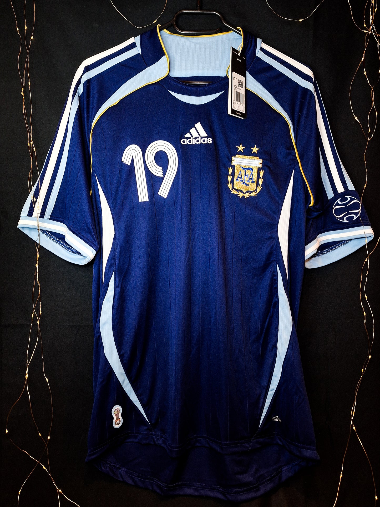 Tricou de fotbal Argentina 2006 deplasare, Messi 19, S