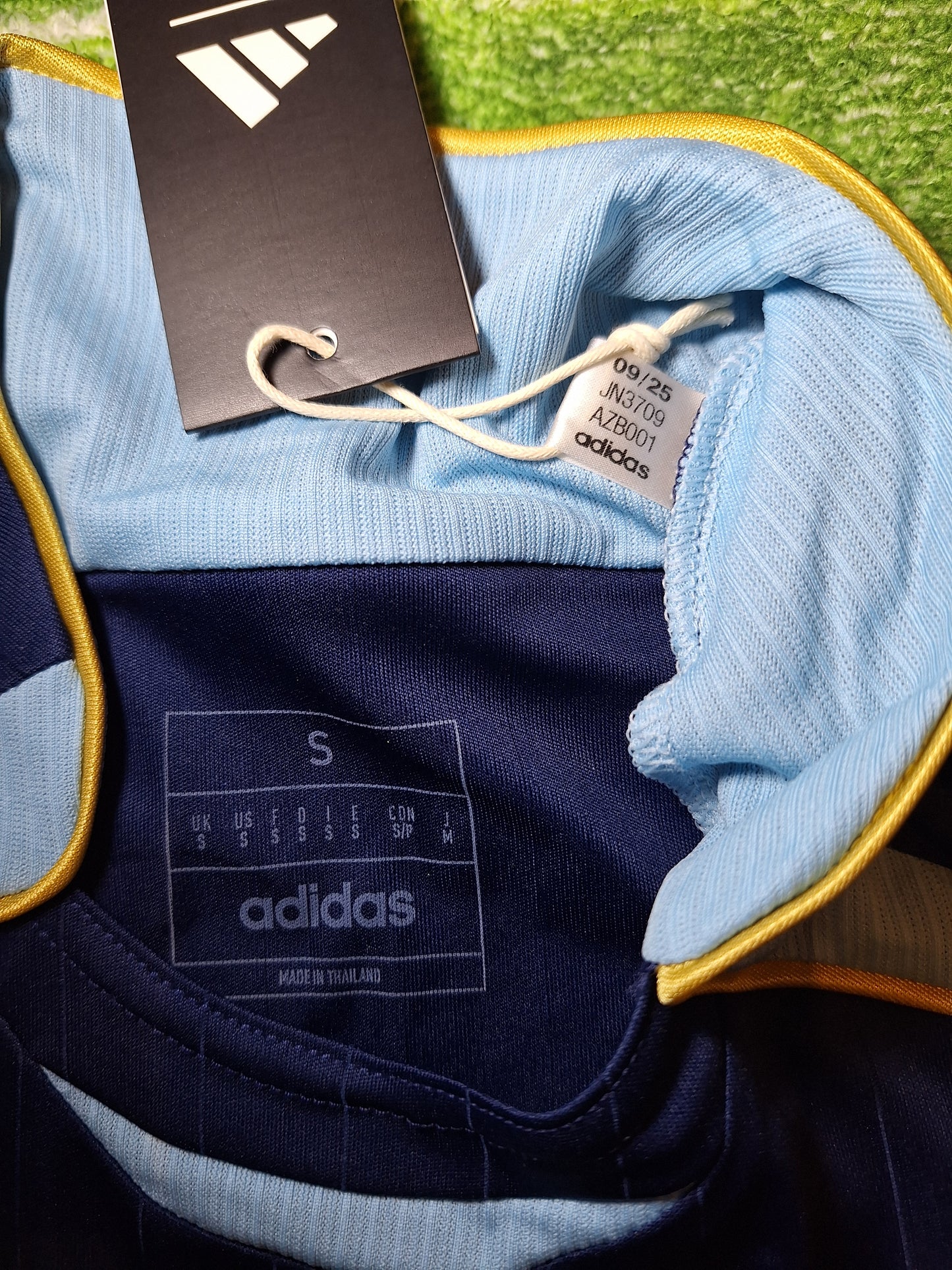 Tricou de fotbal Argentina 2006 deplasare, Messi 19, S