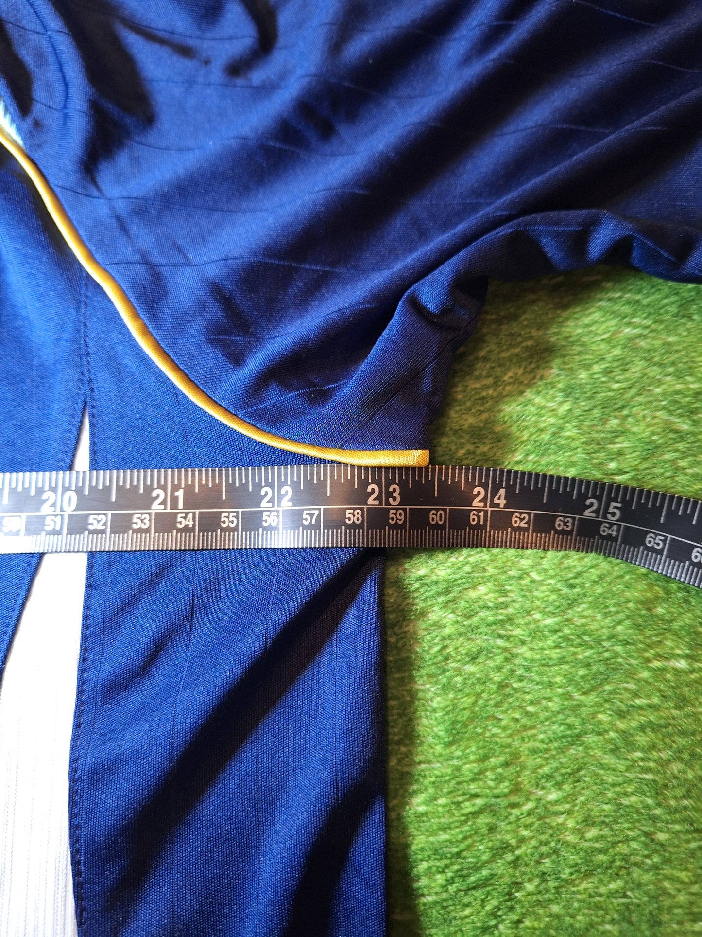 Argentina 2006 away shirt, Messi 19, L