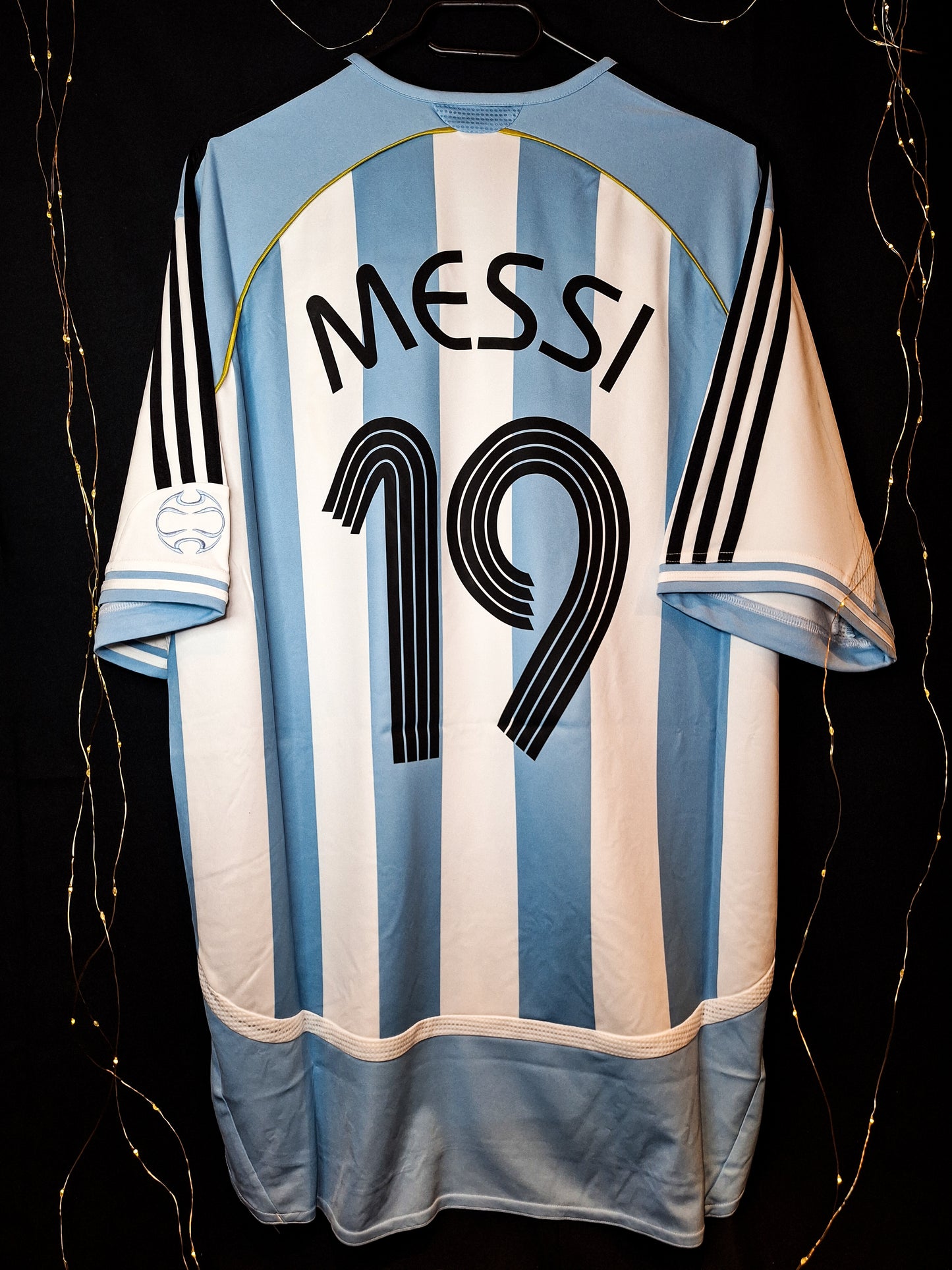 Argentina 2006 home shirt, Messi 19, L