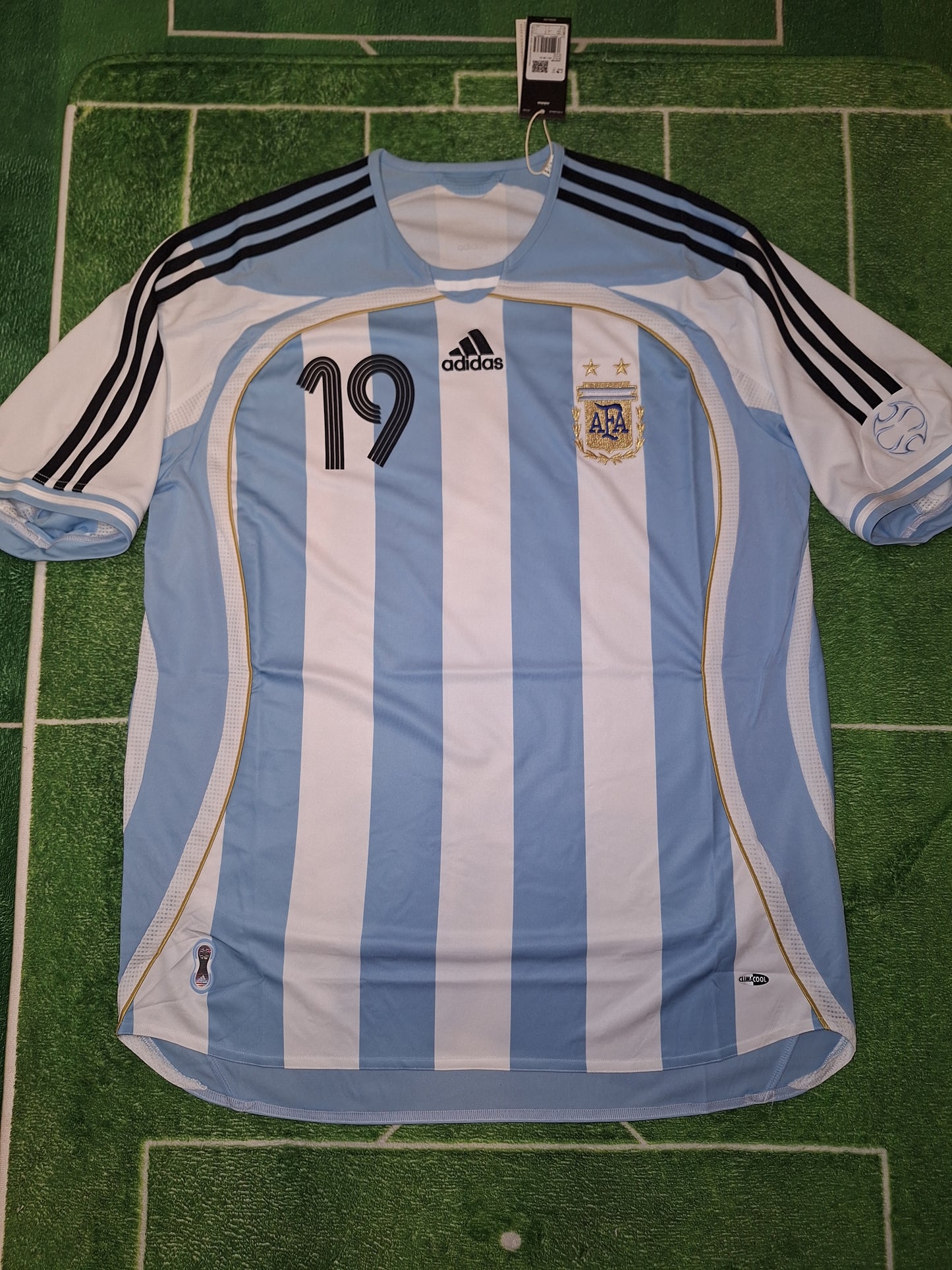 Argentina 2006 home shirt, Messi 19, L