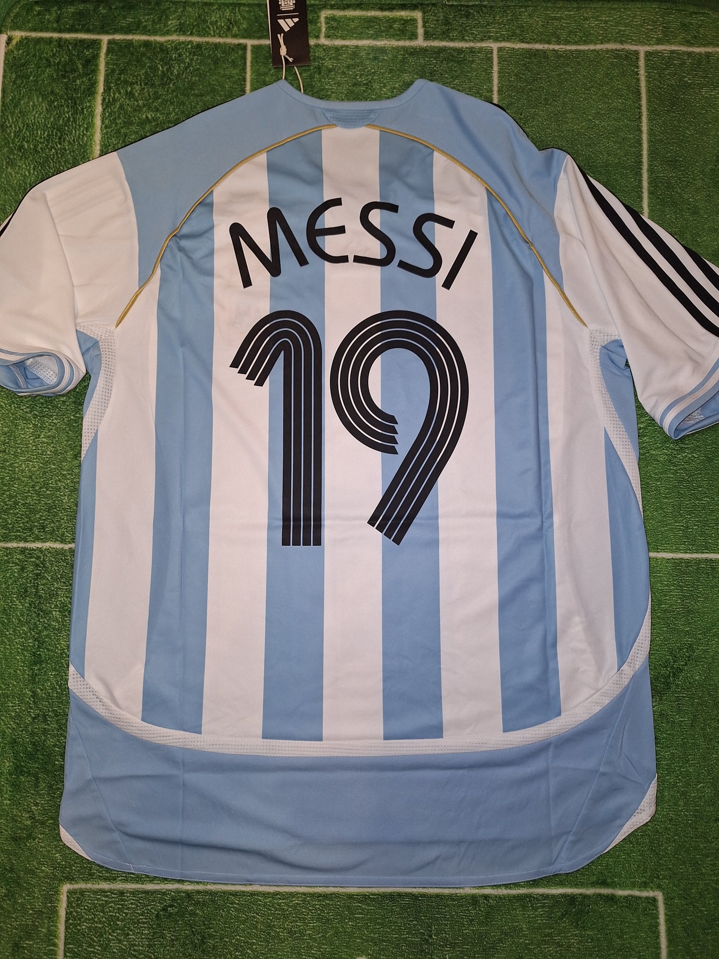 Argentina 2006 home shirt, Messi 19, L
