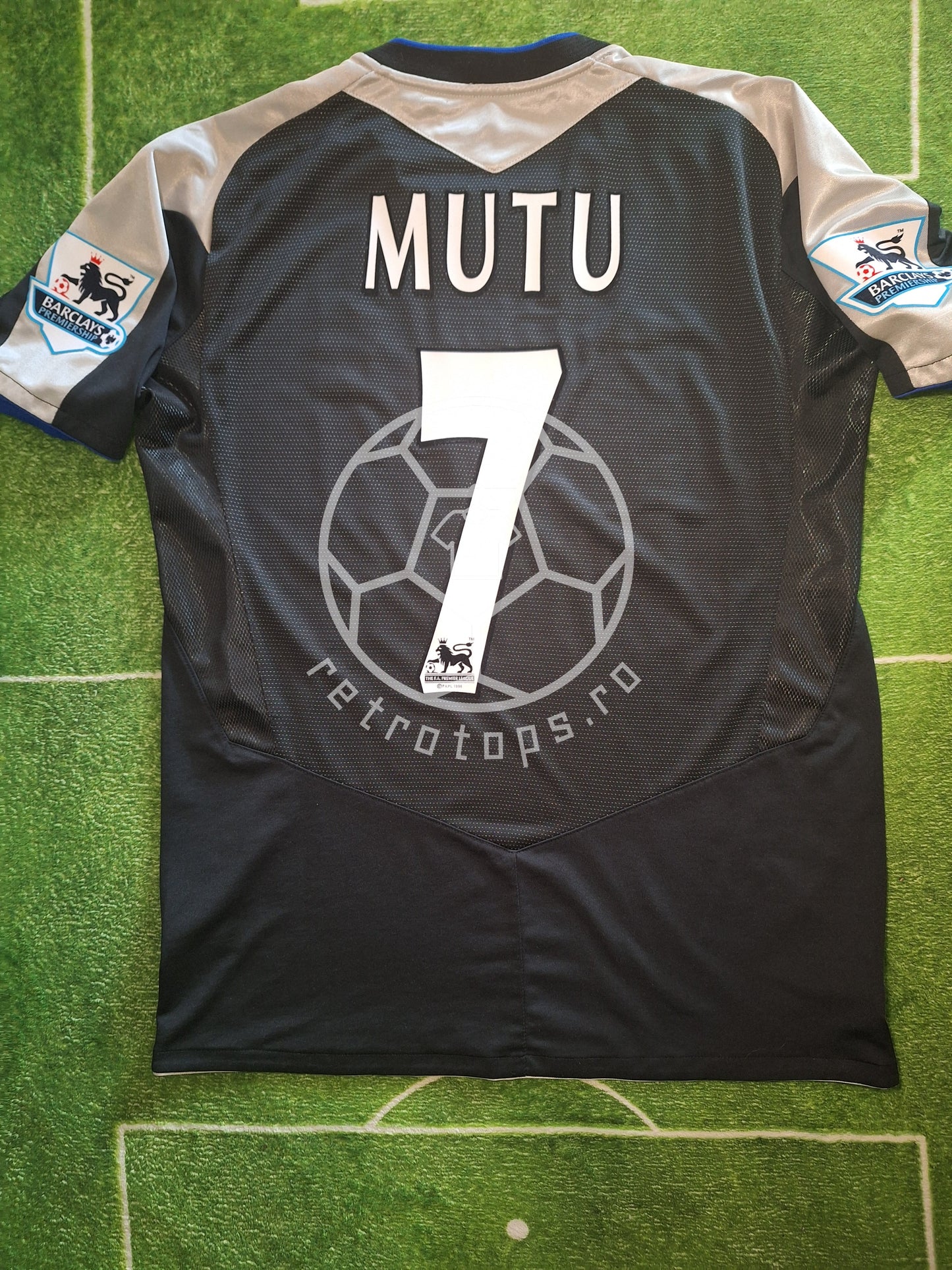 Tricou de fotbal Chelsea 2004-2005 deplasare, Mutu 7, M