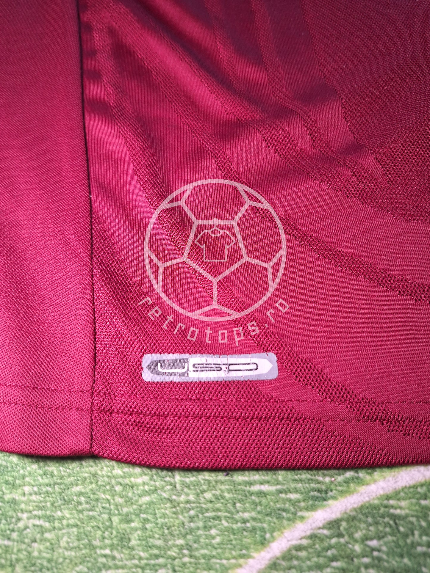 Stuttgart 2010-2011 away shirt, Marica 9, M